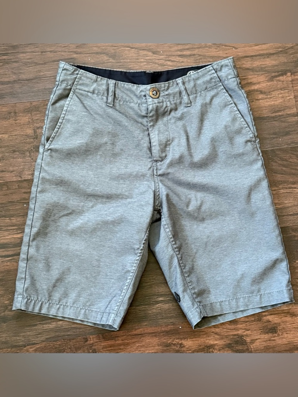 Volcom Youth Gray Hybrid Shorts, Boy’s 12-13 (26-27” Waist)